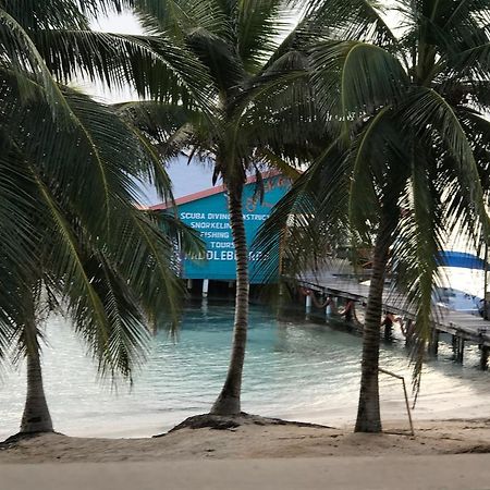 The Palapa House Hotel San Pedro  Exterior photo